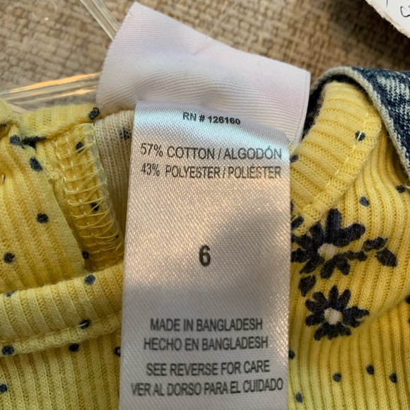 Little Lass “Daisy” overall shorts and tee shirt set , size 6 - Picture 9 of 10